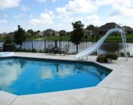 02---Pool